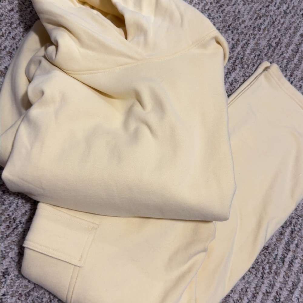 Garage Women Sweatsuit